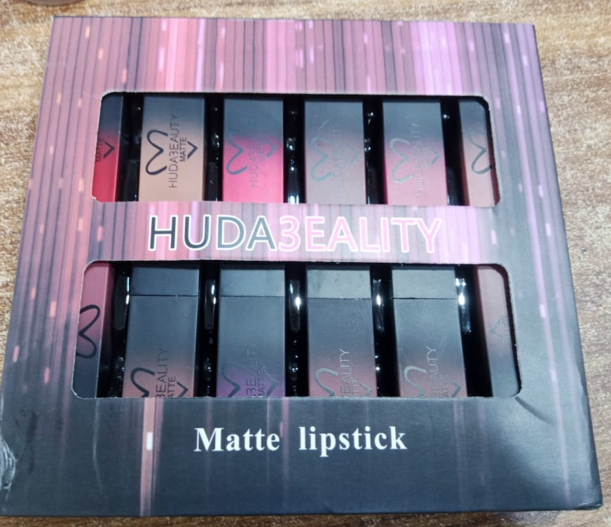 Huda Bullet Matte Lipstick Pack Off 12